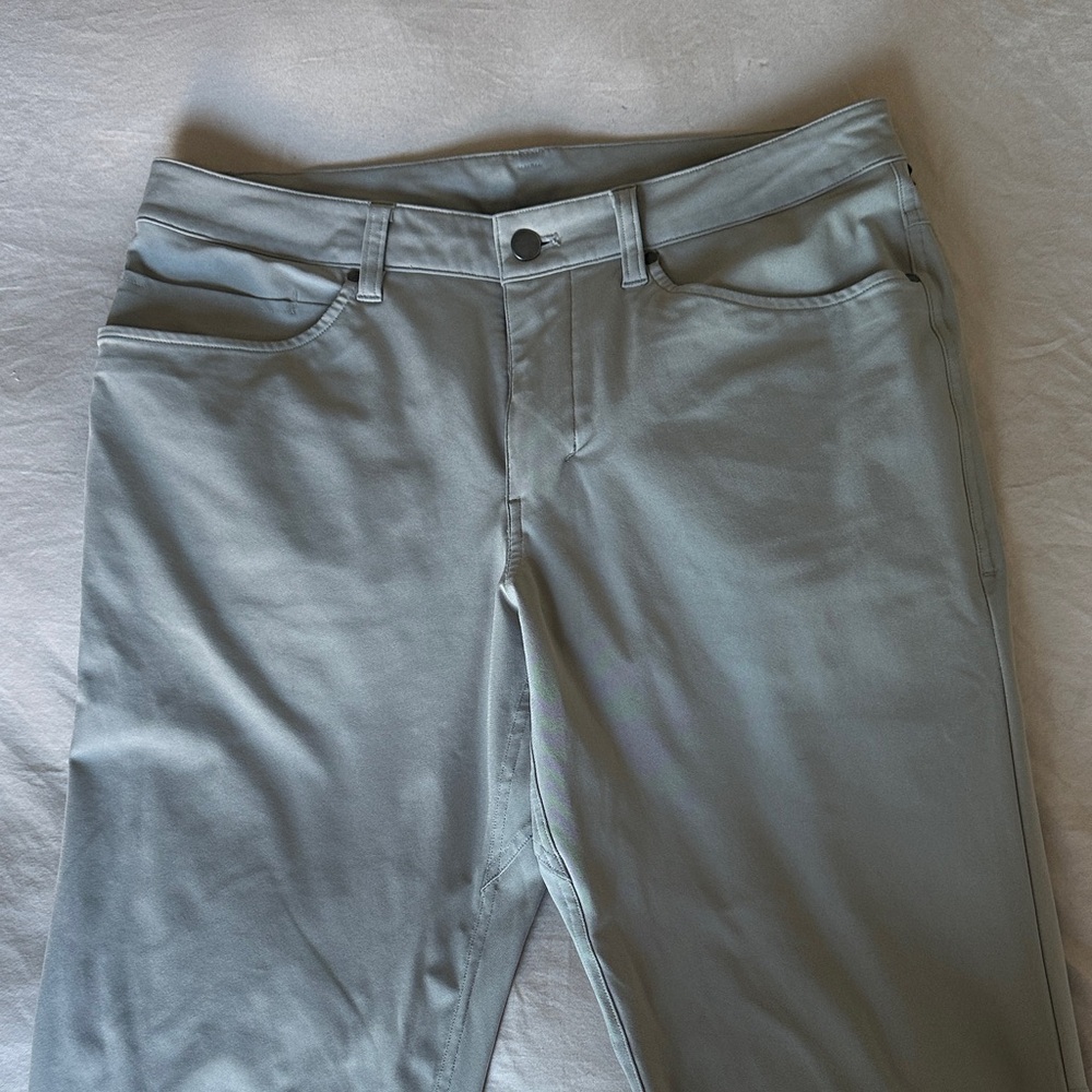 Lululemon Pants - 31W - Great Condition